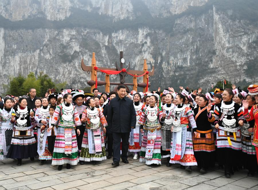 Xi Jinping subraya logros de China e insta a avanzar en modernización